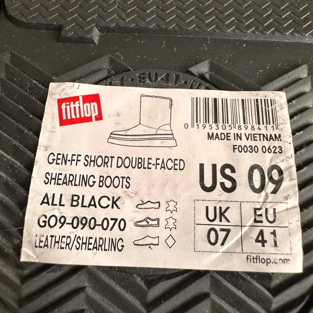 NEW FITFLOP women's gen-ff mini double-faced shearling boots in all black